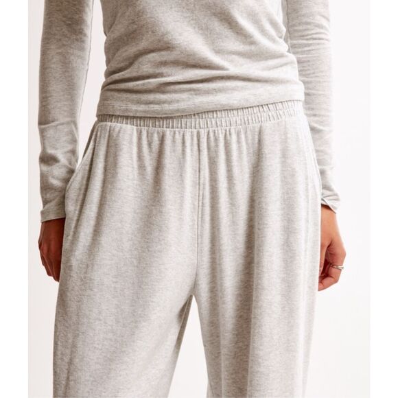 Cozy Lounge Knit Wide Leg Sweatpant size L - Picture 3 of 11